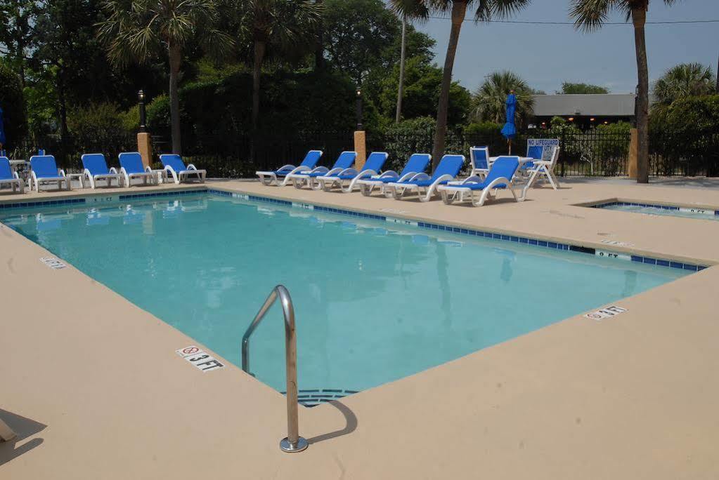 Aqua Beach Inn Myrtle Beach Exterior foto